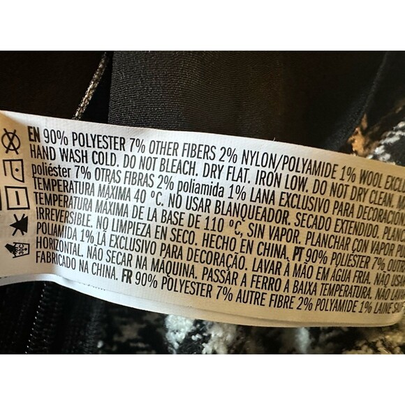 Forever21 Black/Cream Plaid Tweed Faux Pearl Mini Skirt Juniors YTK Size L - Picture 7 of 7